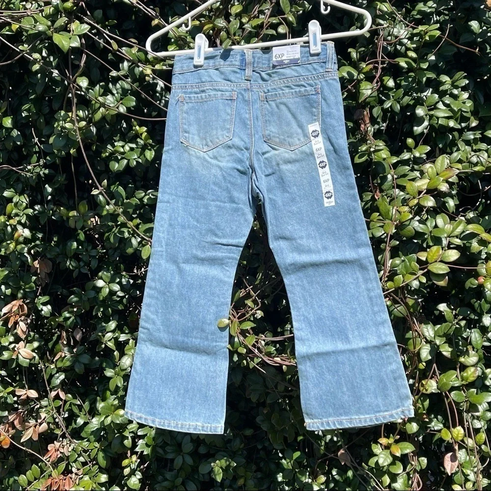 NWT OshKosh B’gosh Light Wash Bootcut Girls Denim Jeans